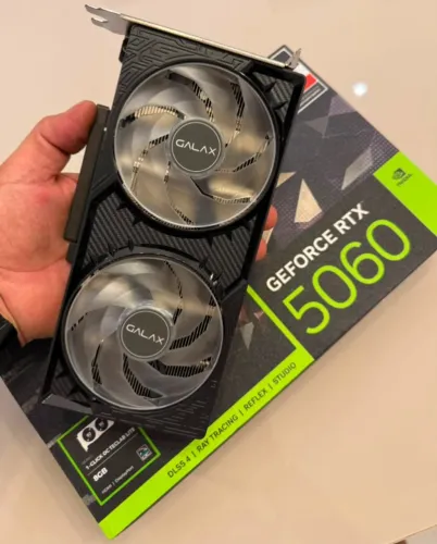Placa de Video RTX 5060 GALAX 8GB DDR7 (leia a descrição)