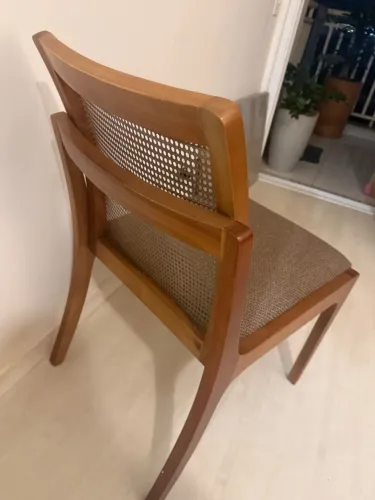 Cadeira para mesa de jantar