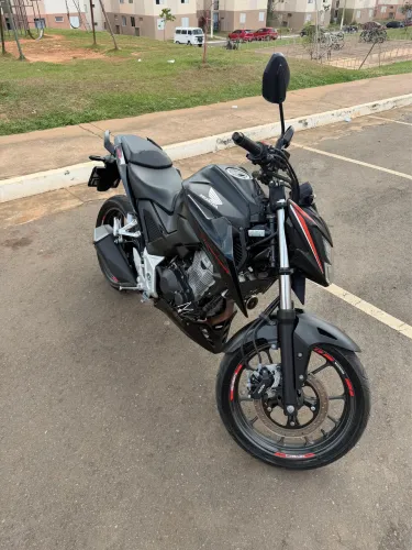 Cb 300f twister cbs
