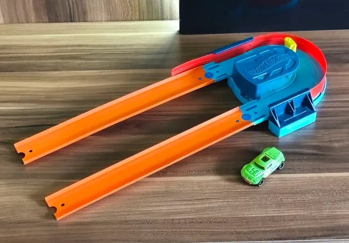 Acelerador de Curva Hot Wheels