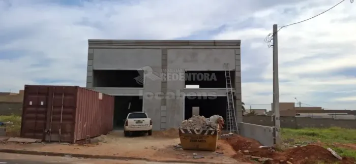 Ótimo Salão Comercial com Mezanino para Locação - Parque Residencial Nature I