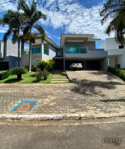 Sobrado Alto Padrão no Condomínio Residencial Anaville, com 5 quartos - Anápolis