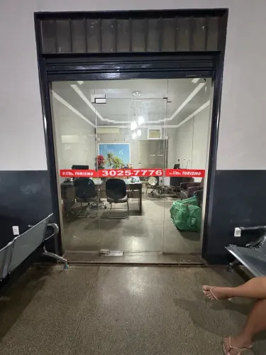 Alugo sala comercial Anexo a Rod do Coxipo