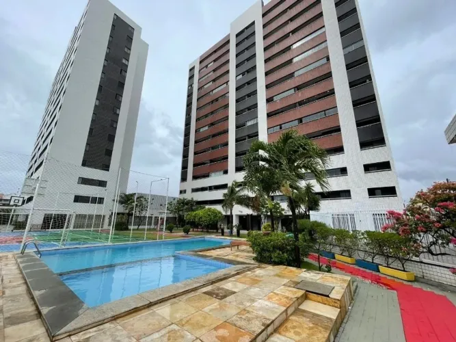 Apartamento no Village Cascais em Montese