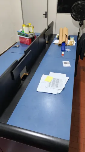 Mesa para escritório plataforma 04 lugares