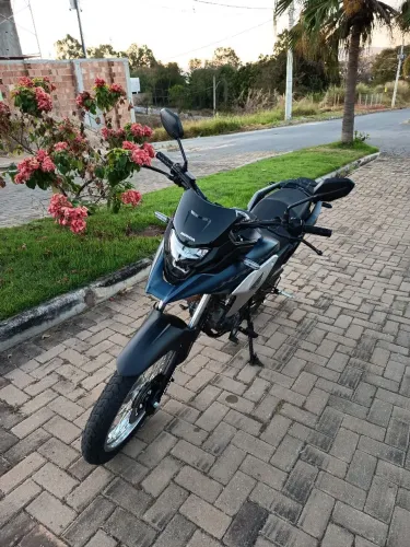 Vendo XRE 190 2025