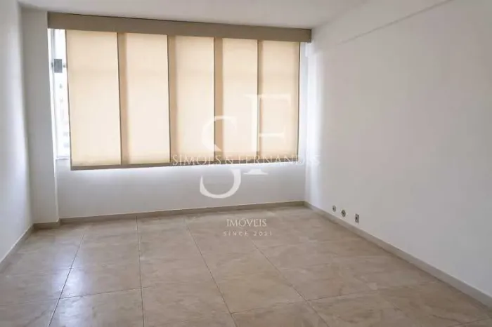 Méier - Rua Manuela Barbosa - Sala Comercial, servindo para diversos fins excelente locali