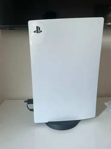 Playstation 5 - Branco - com controle