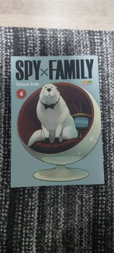 Spy X Família Volume 4