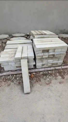 Quarto de Lajota de Concreto R$ 2,50 uni