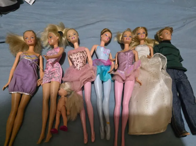 Mini Lote Bonecas Barbie anos 2000