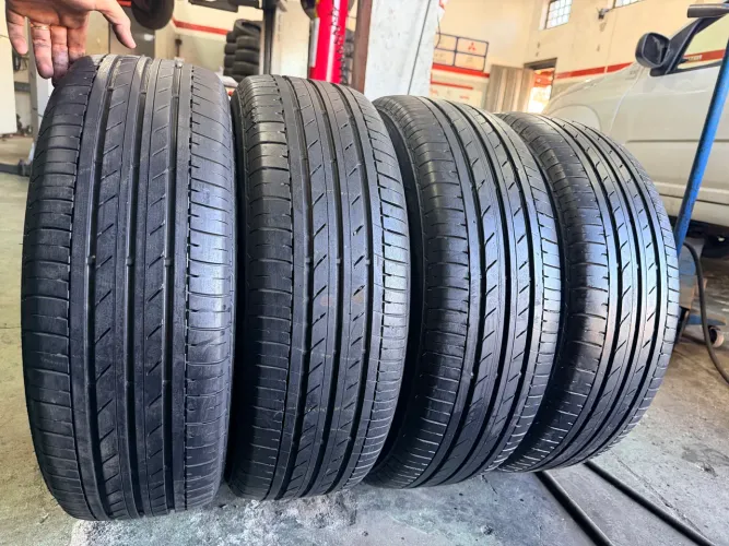 Pneu aro 16" 205/60/16 Bridgestone