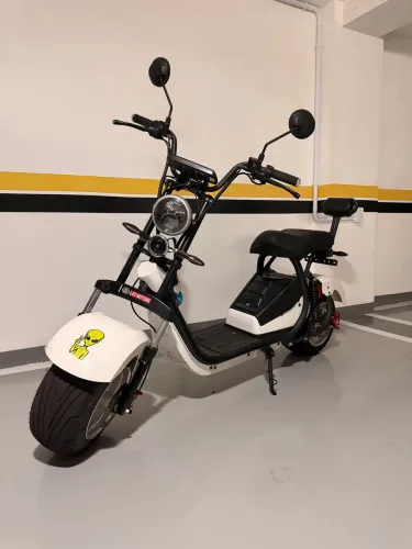 Vendo Scooter Elétrica X11 3000W pouco utilizada 
