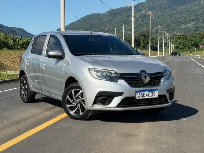 Renault Sandero Zen Flex 1.0 12V 5P Mec. 2021