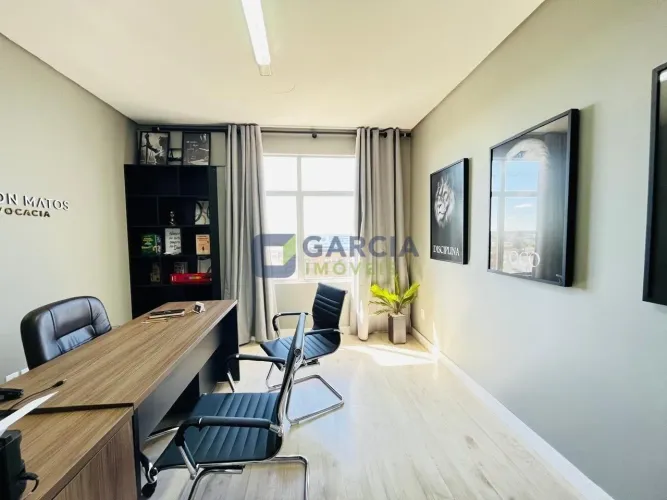 Sala Comercial à Venda - São Sebastião - Porto Alegre