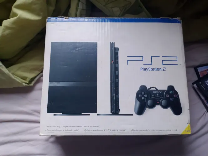 Play station 2 modelo scph-75001 desbloqueado com mais 1000 jogos em cd e com 3 controles