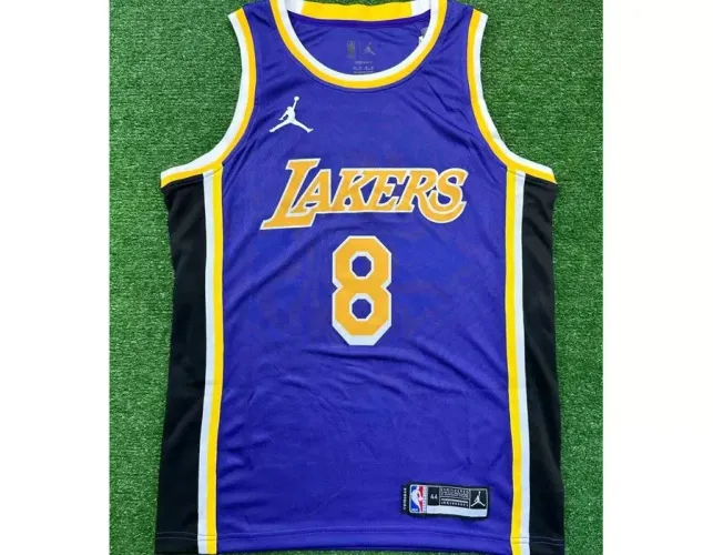 NBA Los Angeles Lakers Gola Redonda nº 8 Bryant Silk