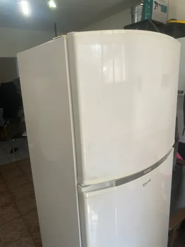Geladeira Cônsul 440L