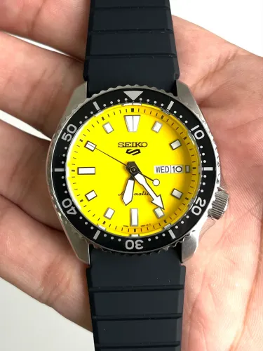 New Seiko 5 Sports Redux SRPL87K1