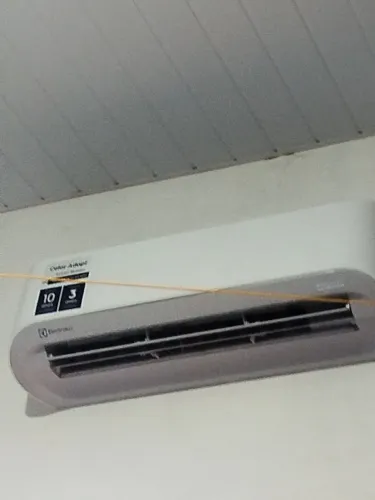Central de ar electrolux