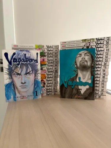COLEÇÃO COMPLETA VAGABOND - 37 VOLUMES | CURITIBA