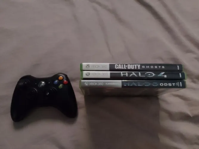 Vendo 3 jogos mídia física e controle original com defeito xbox 360