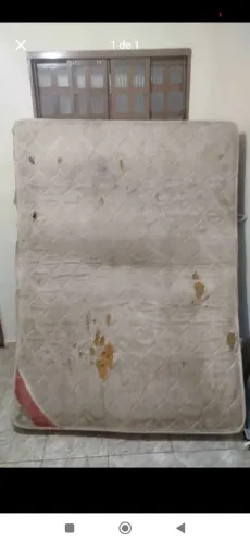 Colchão de mola de casal