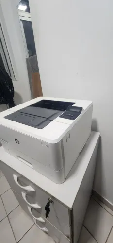 Impressora HP LaserJet Pro M402dne