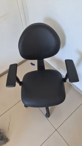 Cadeira secretária EXECUTIVA
