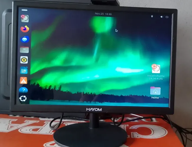 Monitor Hayom 19"