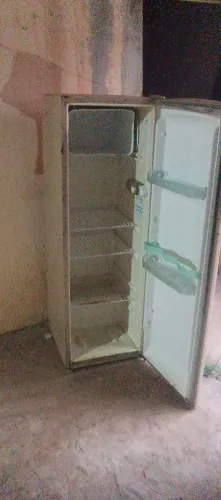 Vendo geladeira uzada