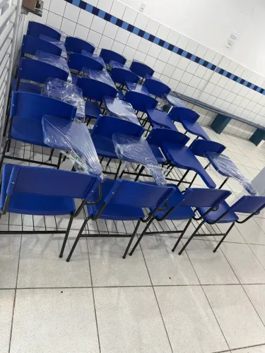 Cadeira escolar