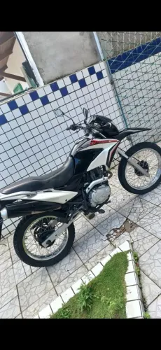 Moto Honda Bros