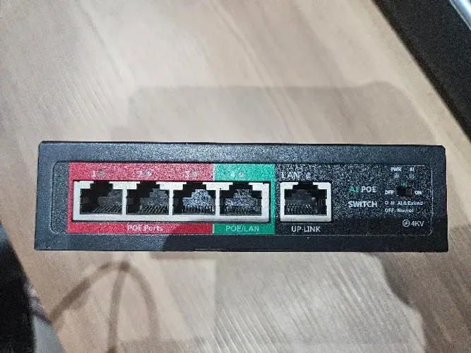 Switch Poe, 48V, 90W.