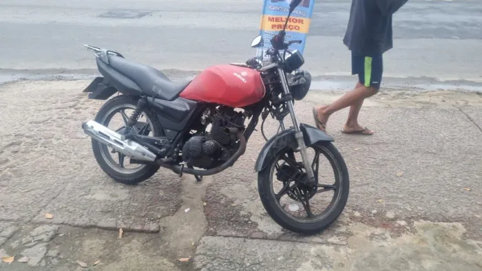 Suzuki yes 125 super econômica