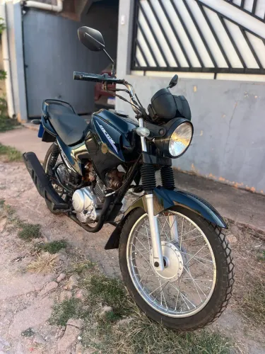 MOTO CONSERVADA PRONTA PRA USO