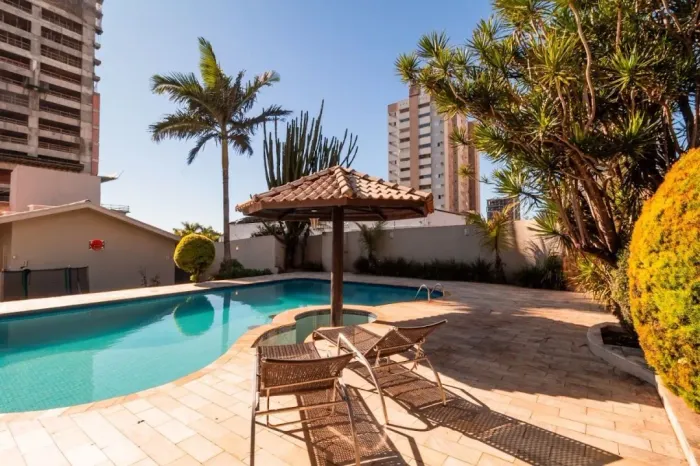 Sobrado Residencial à venda, Centro, Cascavel - SO1348.