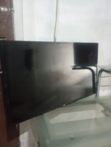 Tv 42 polegadas para retirada de peças 