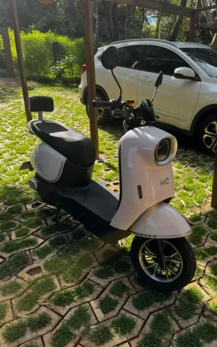MOTO ELÉTRICA MOTO-CHEFE MIA 1000W