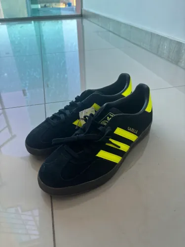 Tênis Adidas Gazelle Indoor