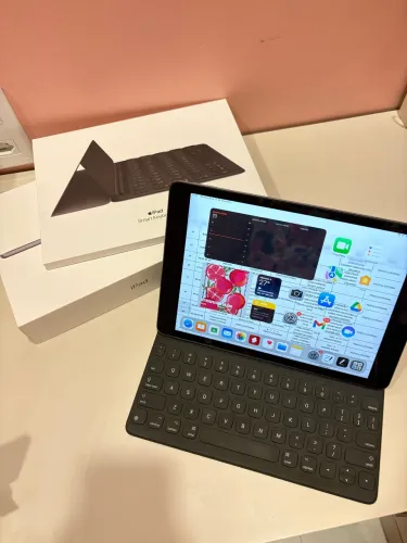 ipad 9 com teclado original 