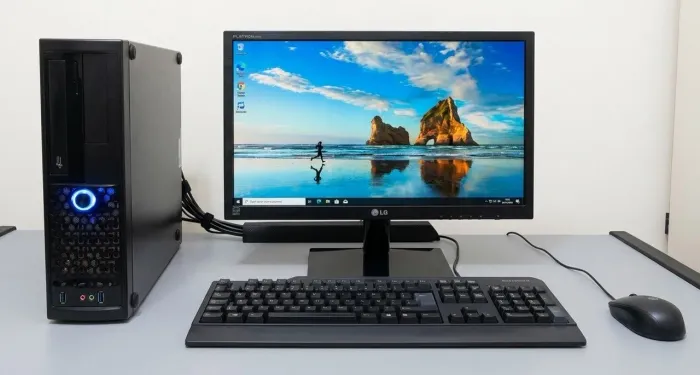 Kit computador Intel i7-2600 CPU 3.40GHz, 8Gb RAM e SSD-120 com monitor 19 LG polegadas 
