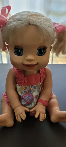 BONECA BABY ALIVE BRINCALHONA