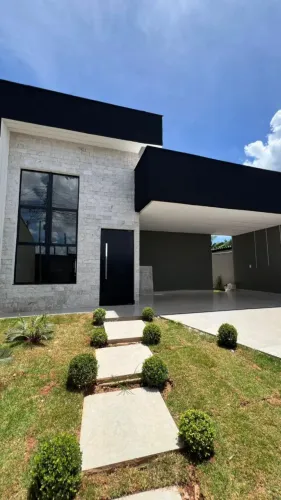 Casa - Rua VF 3 - Finsocial