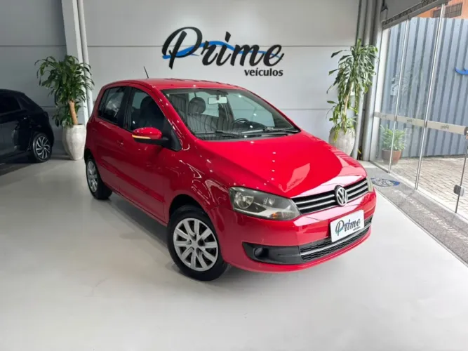 Volkswagen Fox 1.0 MI Total Flex 8V 5P 2013