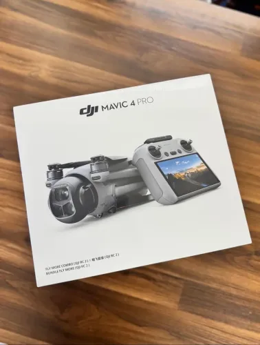 Drone DJI Mavic 4 Pro Fly More Combo (com tela) Novo Lacrado Garantia Loja Física