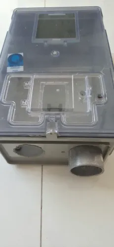 Caixa de lux bifasica Plastimax padrão.