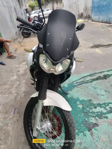 Vendo Ténéré 250 ano 2011 tudo ok