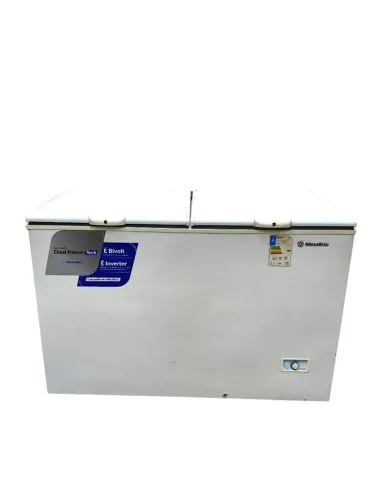 Freezer horizontal Metalfrio 417 litros semi-novo 