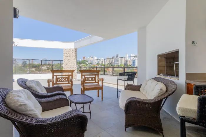 Cobertura para venda em Santa Cecília com 4 quartos, sendo 2 suítes, 272m²